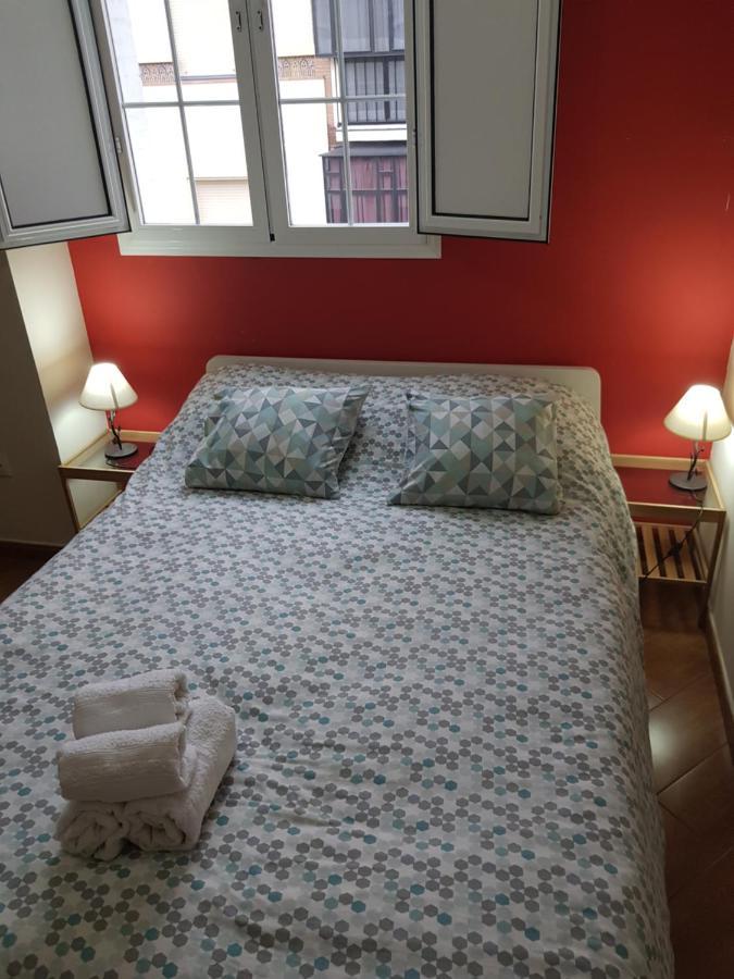 Magnifico Apartamento Tipo Duplex En Triana Sevilla Dış mekan fotoğraf