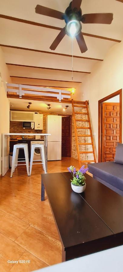 Magnifico Apartamento Tipo Duplex En Triana Sevilla Dış mekan fotoğraf